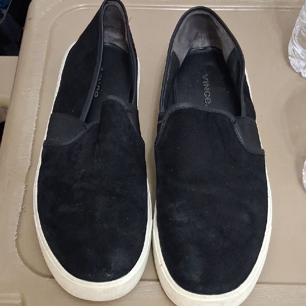 Vince Men's Black and Cream Slip-On Loafers